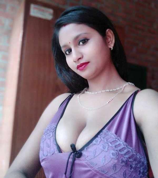Super hot big tits bhabi sexiest nude women full nude pics (1)