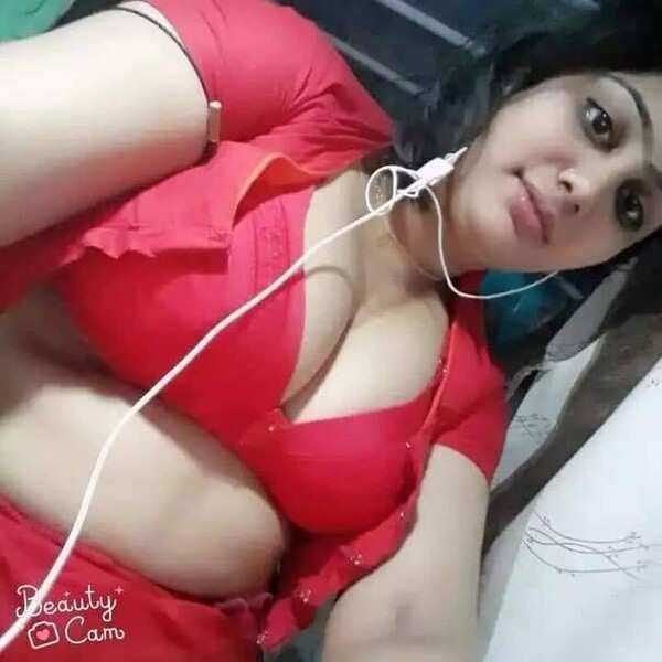 Super hot big boobs bhabi hot nude pics all nude pics (1)