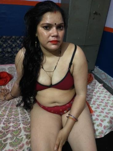 Very hot bhabi big boobs picture all nude pics gallery (1)