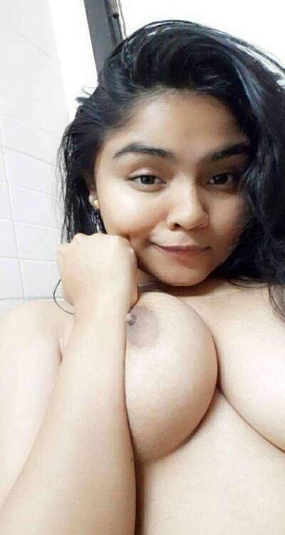 Super horny hot babe indian best porn showing tits