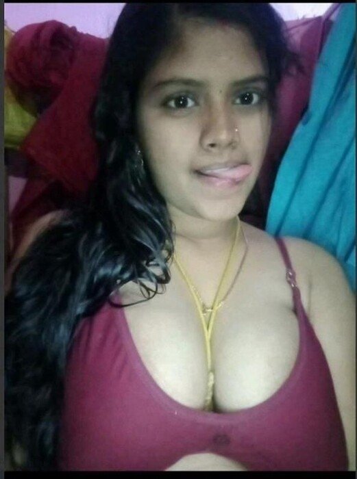 Beautiful mallu tamil big boobs girl xxx photo all nude pics (1)