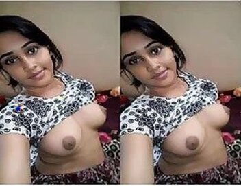 Very beautiful sexy girl desi chudai videos showing tits xxx video