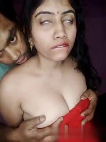 Hottest-sexy-horny-porn-bhabi-enjoy-with-devar-mms-HD.jpg
