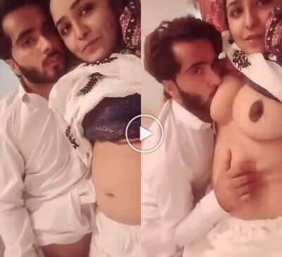 xnxx-pakistan-video-Very-beautiful-paki-lover-couple-viral-mms.jpg