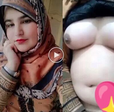 pakistan-gay-xxx-video-super-cute-paki-babe-shows-big-boobs-mms.jpg